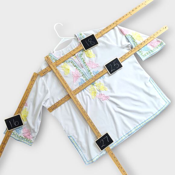 Embroidered Top womens XL XXL 16 18 White Pastel Butterfly Embroidery Summer - Picture 3 of 10